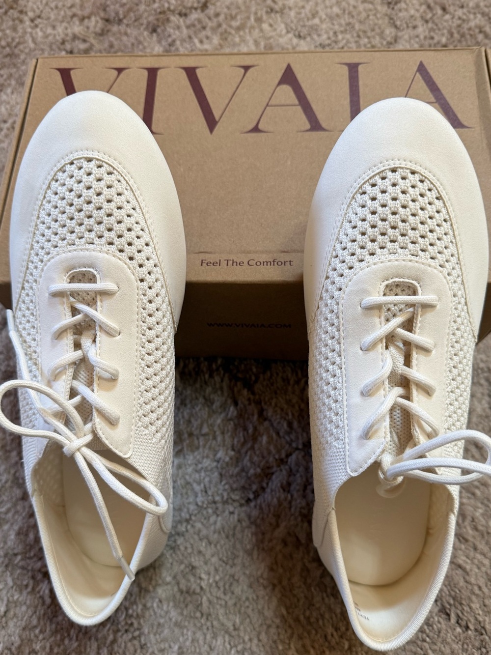VIVAIA Women's Off-White Knit Lace-Up Sneaker